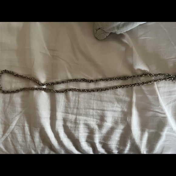 Elegant silver metal vintage chain - Picture 1 of 4